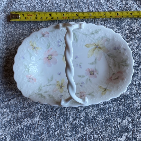 MIKASA “Pastel Garden” Basket Bone China Original Box - Picture 5 of 7